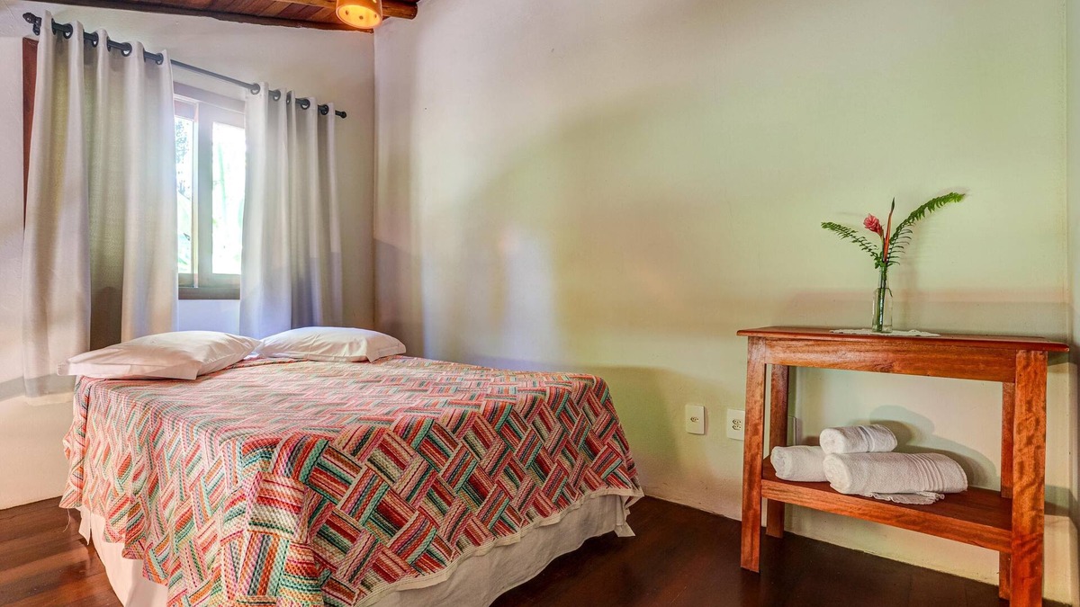 Itacare House | Surf Camp com Piscina Para 7 Pessoas Pertoda Praia da Concha. Aceitamos Pet