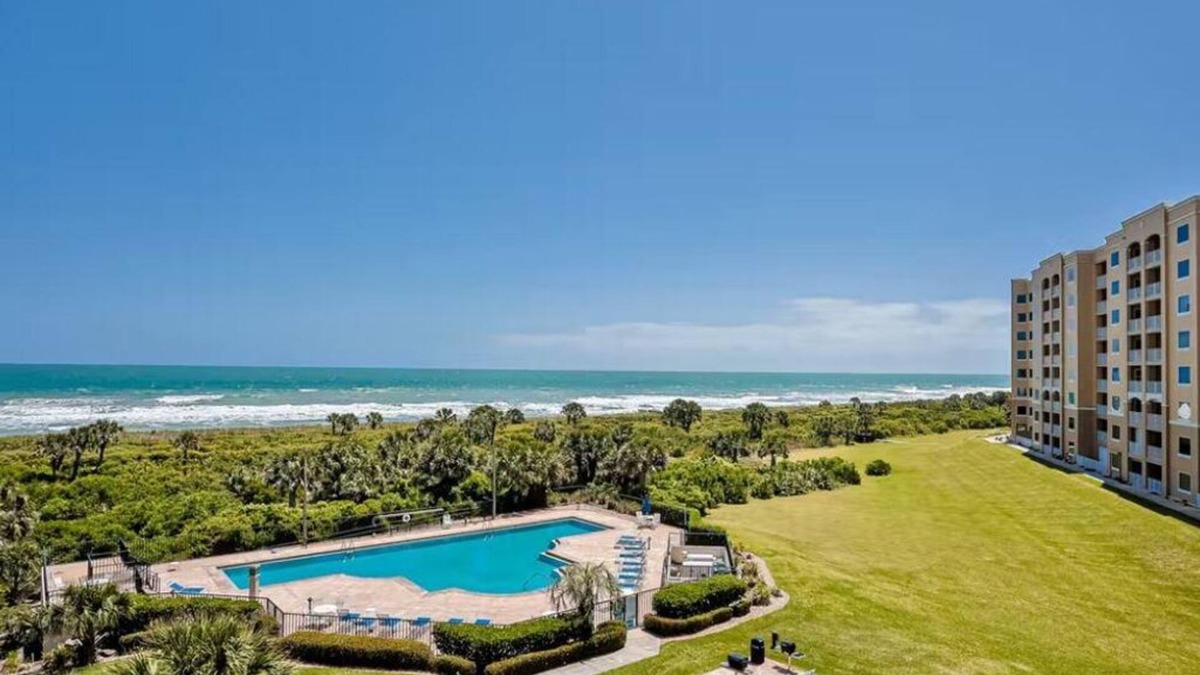 Palm Coast Condo | Surf Club 1 Unit 2407 Oceanfront Condo in Palm Coast