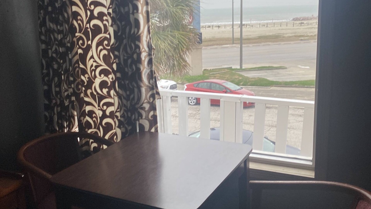 San Jacinto Hotel | Surf Motel and Apartments