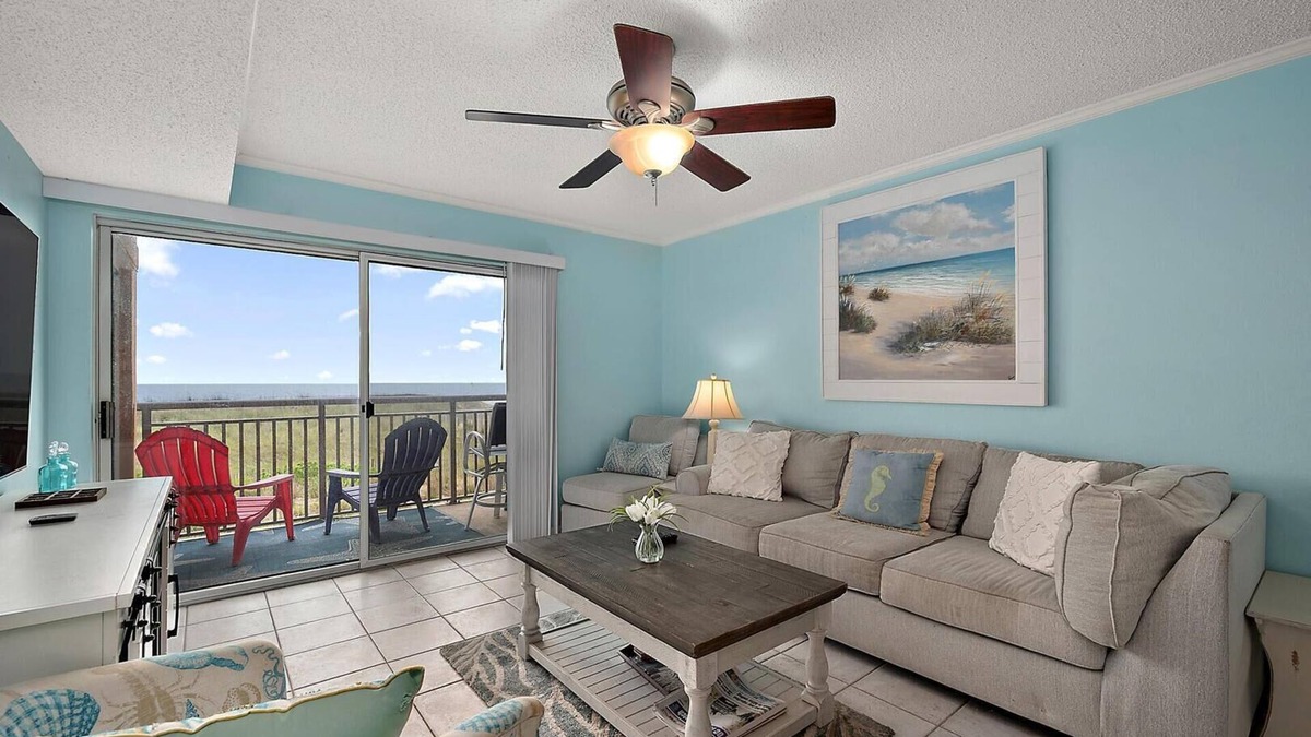 Midtown Ocean City Condo | Surfcaster 103 Summar