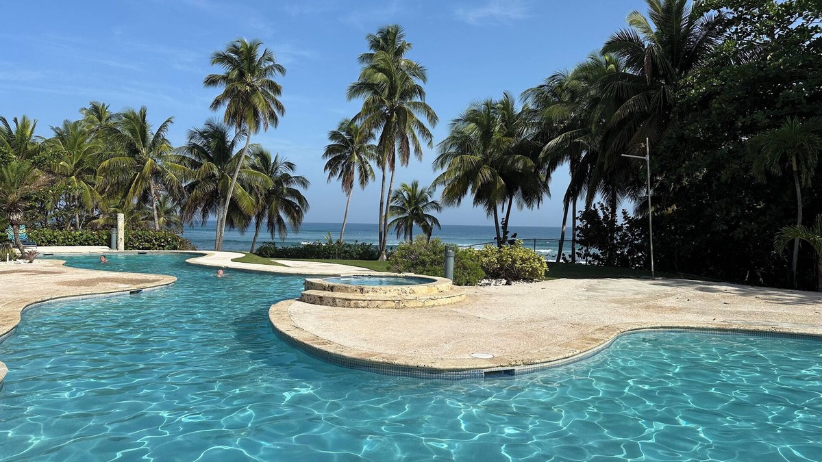 Rincon Villa | Surfer's Tropical Paradise