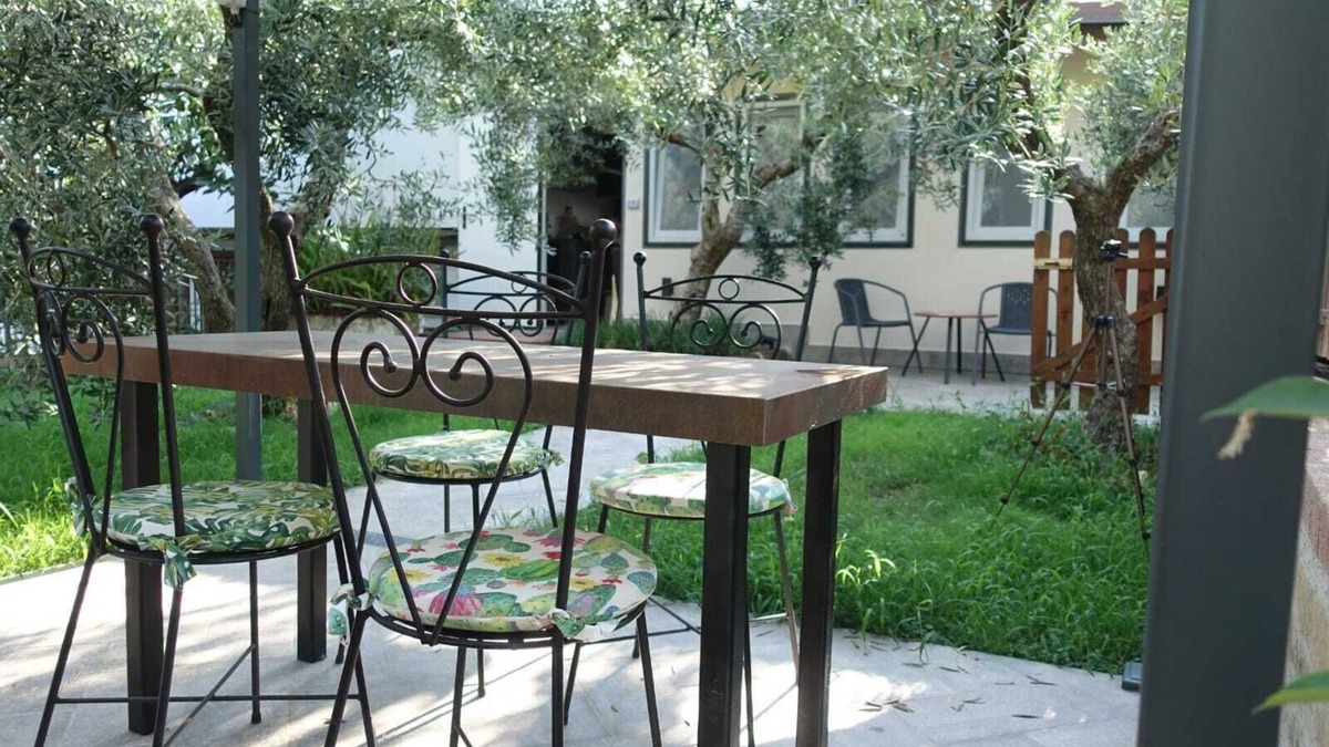 Spigno Saturnia House | Surrounded by greenery 10 minutes from the sea (Purple House)