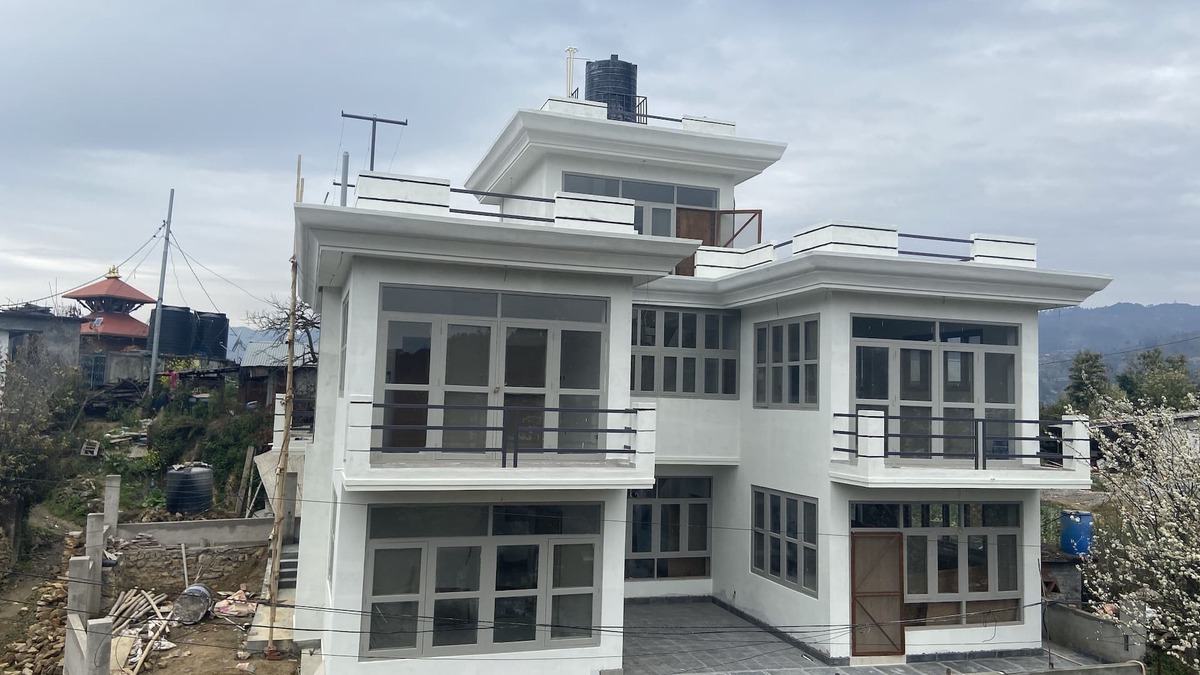 Kathmandu House | Surrounded by Forest