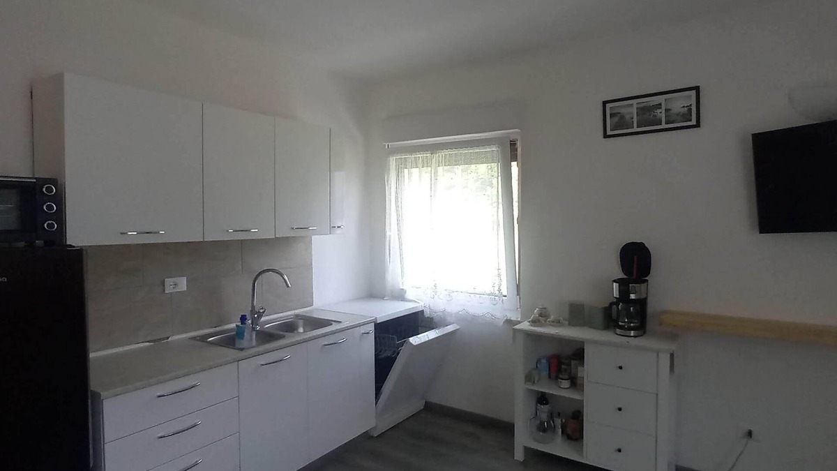 Novaledo Apartment | Surrounded by nature, cozy apartment with private garden and grill area
