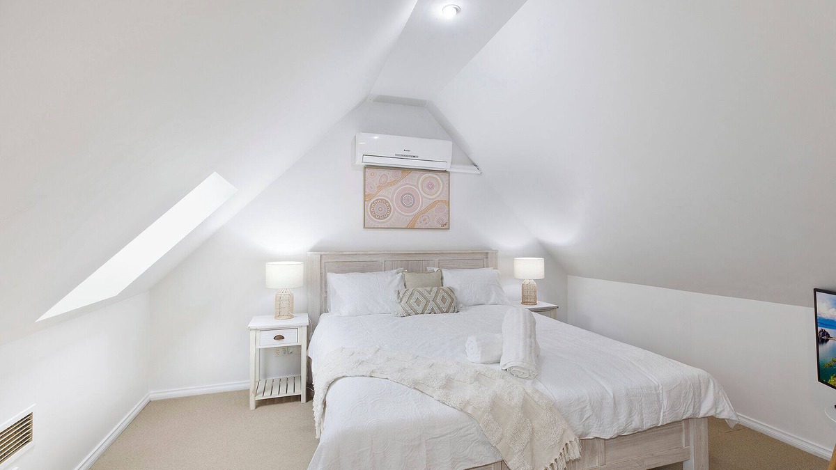 Martinsville Apartment | Surrounded by the breathtaking beauty of the Watagan Mountains