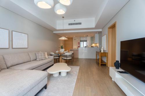 Abu Dhabi Apartment | Sustainable Stylish Mayan 1 Bedroom - Yas Island