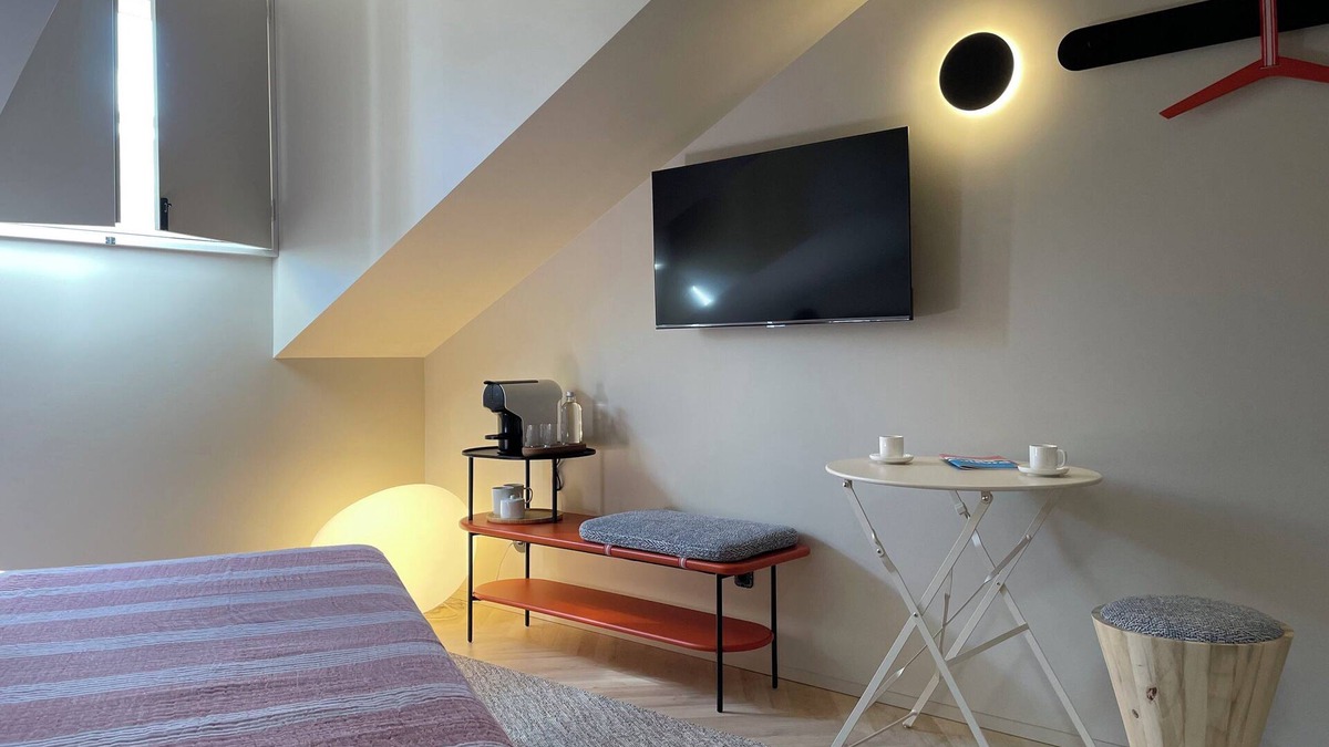 Old Town Hotel | SUTRooms - Sky Room by Quantique