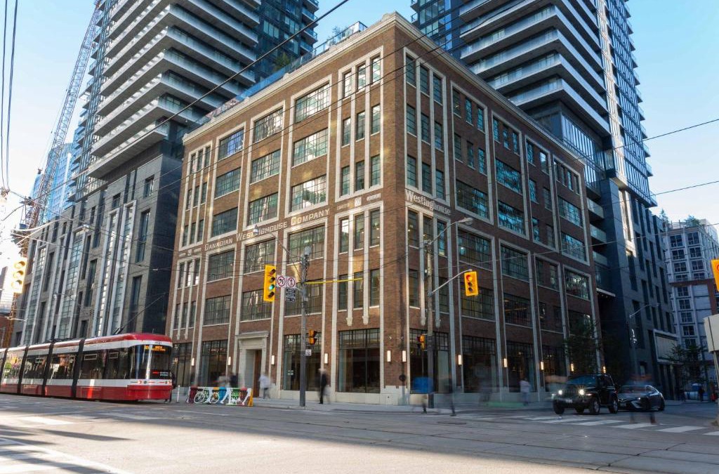 Toronto Entertainment District Hotel | Sutton Place Hotel Toronto