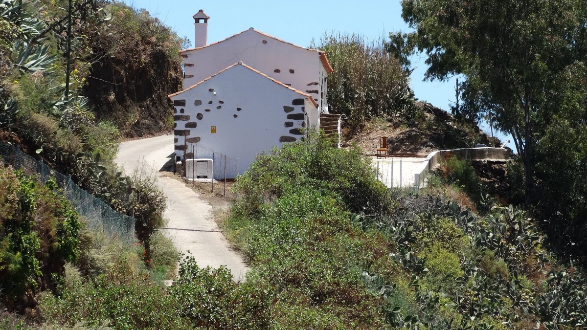 La Solana Cottage | Suvan, La Casa de la Felicidad