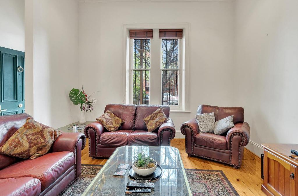 Adelaide Central Business District House | Swainson on Carrington