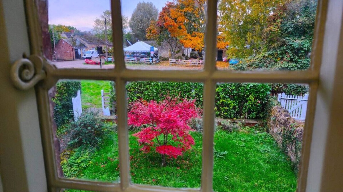 Kidlington Other | Swan Cottage 2-Bed-Netflix-Parking-Nature-Canal