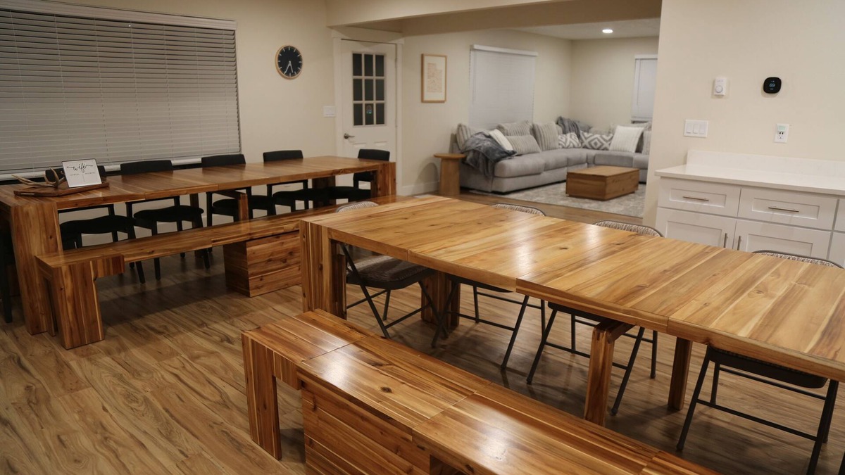 Garden City House | Swan Creek Haven - pickleball court! 2mi from Marina! n7 bed 4 bath sleep 32