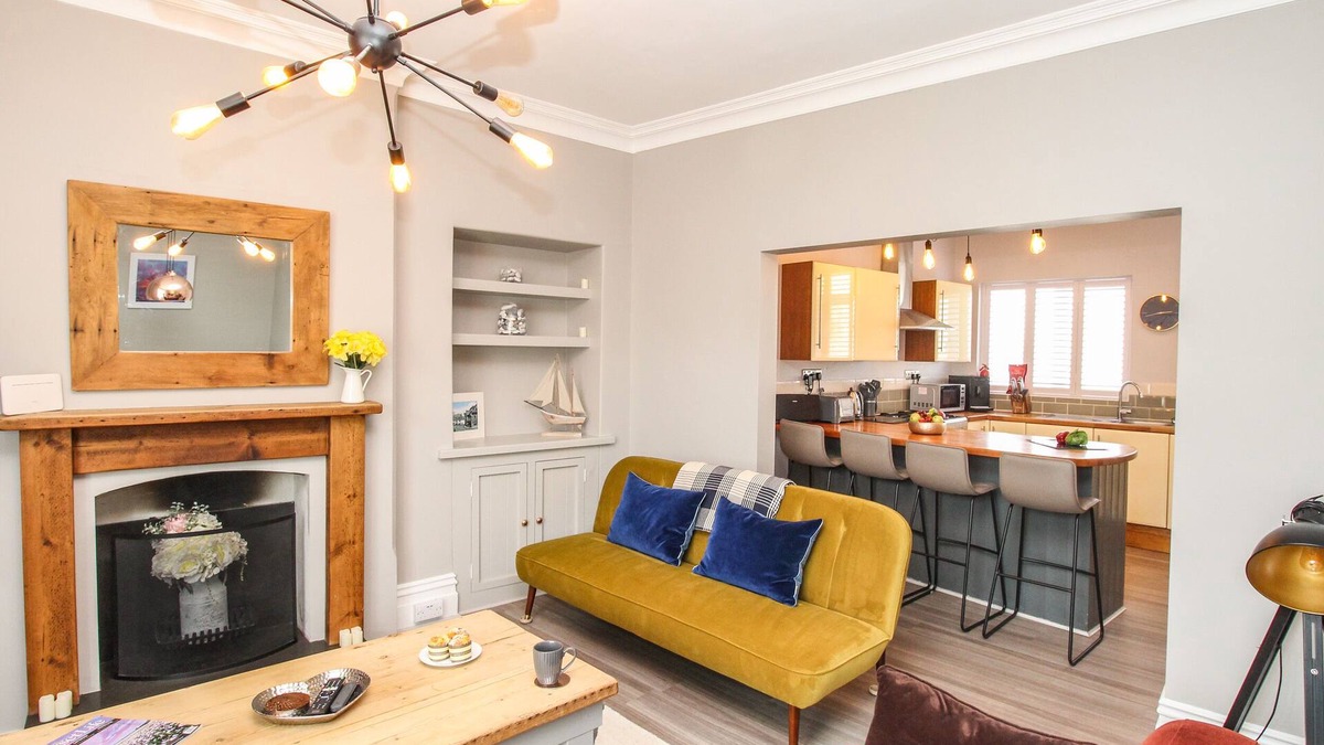 Swanage Cottage | SWANAGE BAY, pet friendly, country holiday cottage in Swanage