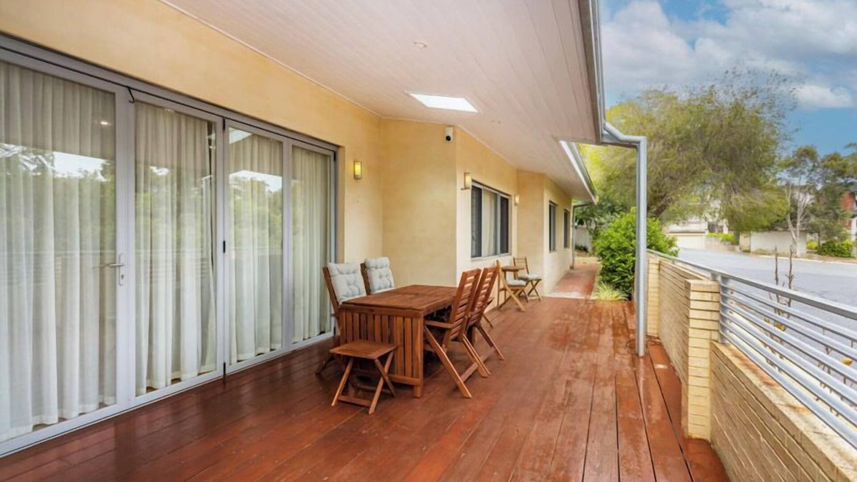 Swanbourne House | Swanbourne Family Home - Executive Escapes