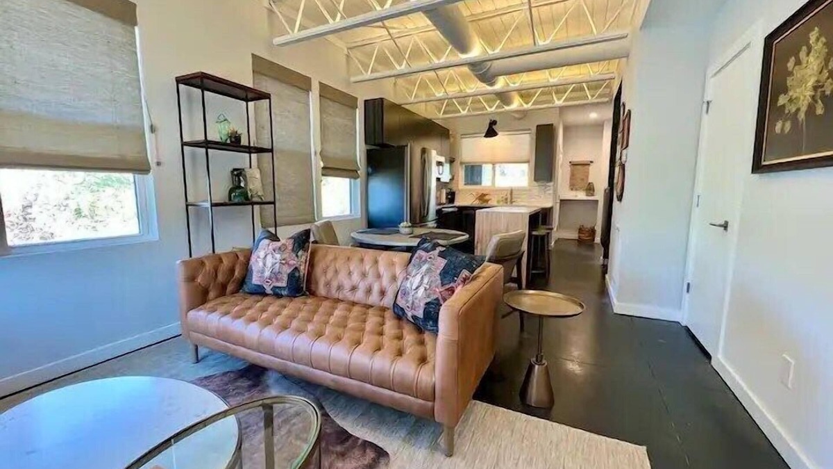 Wilmington Condo | Swanky Retreat - Downtown