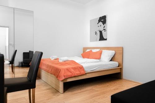 Simmering Apartment | Sweet 2BR Shared Apt next to Enkplatz U3
