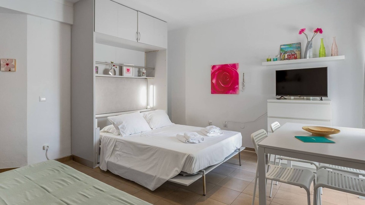 Manta Rota Apartment | Sweet Algarvian Escape by LovelyStay