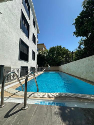 Side Apartment | Sweet Apartment