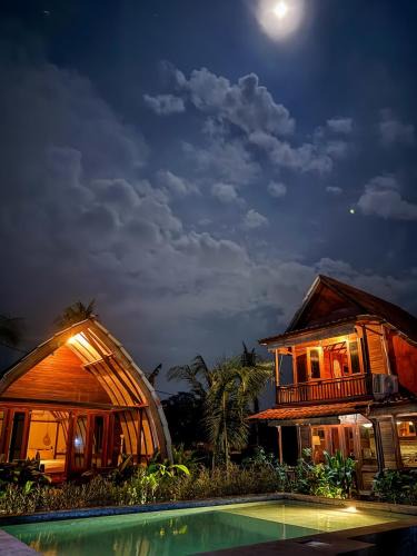 Uluwatu Villa | Sweet Garden Cabin