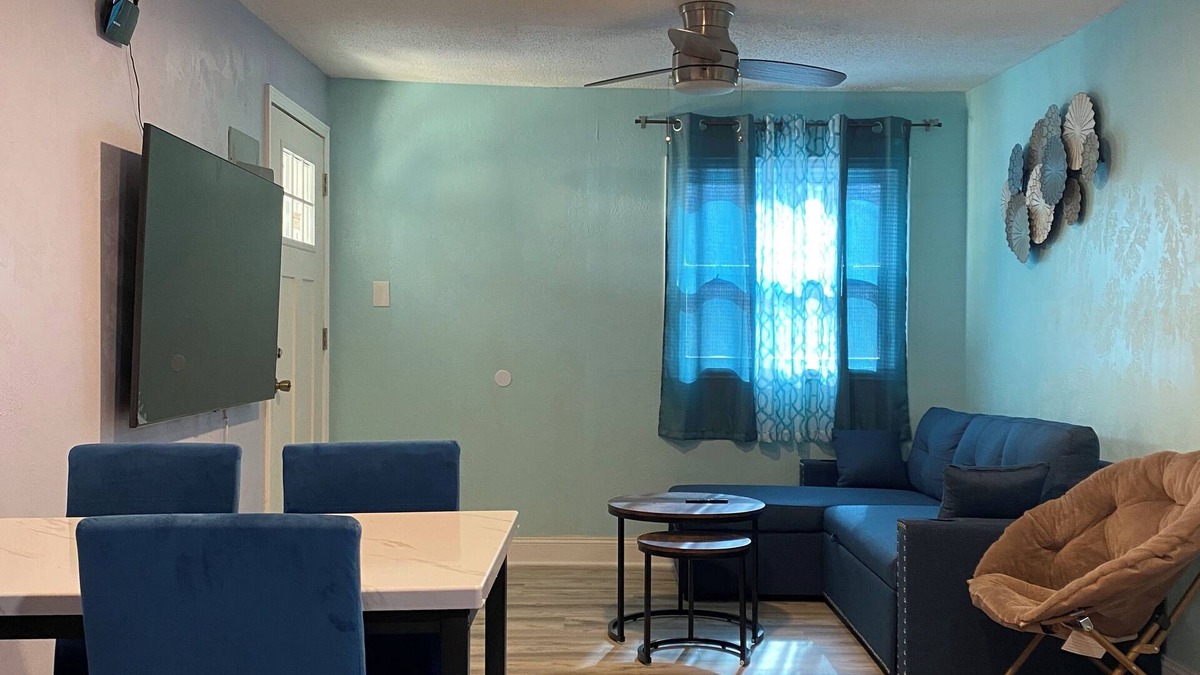 Sharpstown House | Sweet Home VI close to downtown