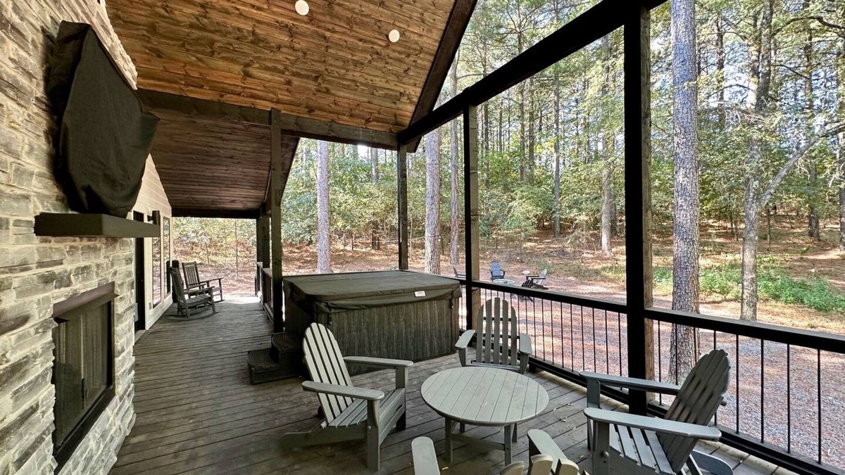 Pickens Cabin | Sweet Seclusion in Hochatown/Broken Bow, OK