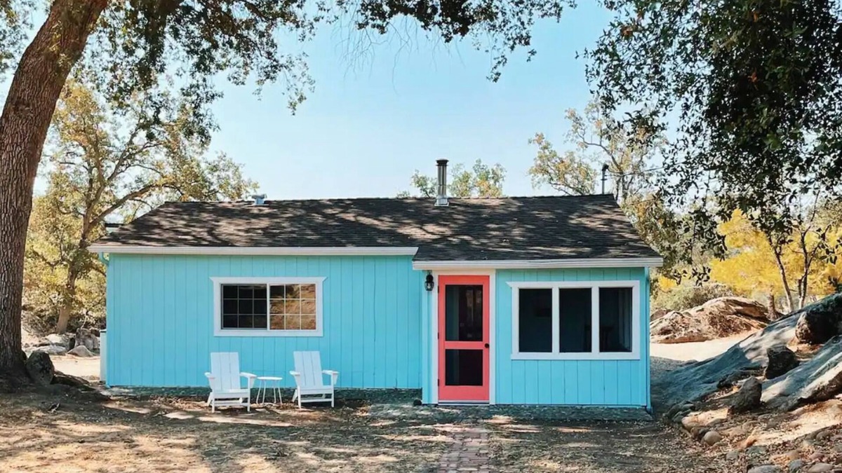 Oakhurst House | Sweet Yosemite Cottage Near the Park Entrance and Bass Lake