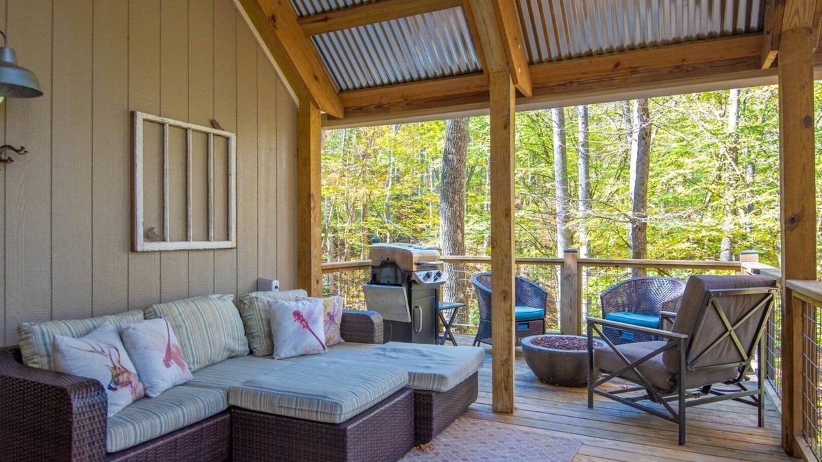 West Jefferson Cottage | Sweetwater Cottage - Private Cottage Tucked in the Woods - WJ & Boone - River Access