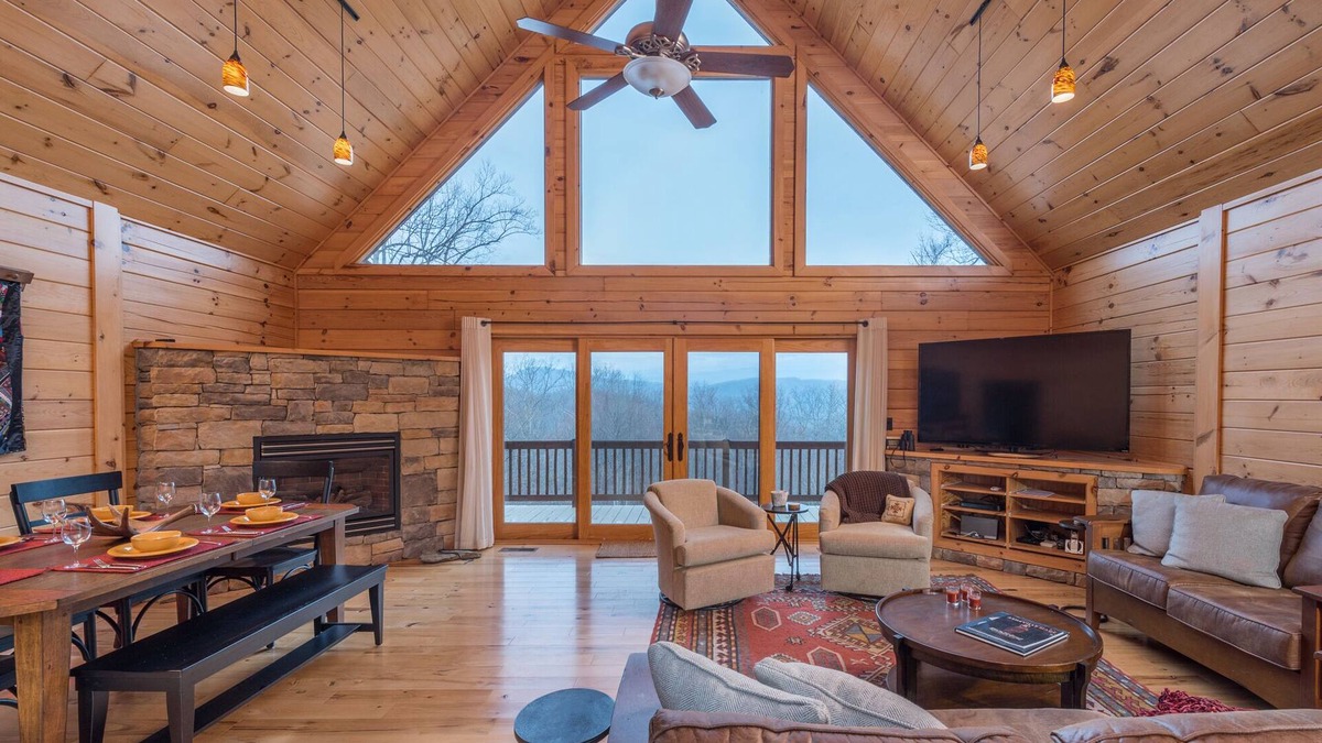 Old Fort Cabin | Sweetwood Lodge | Private Log Cabin with Majestic Mountain Views & Kid-Friendly Amenities!