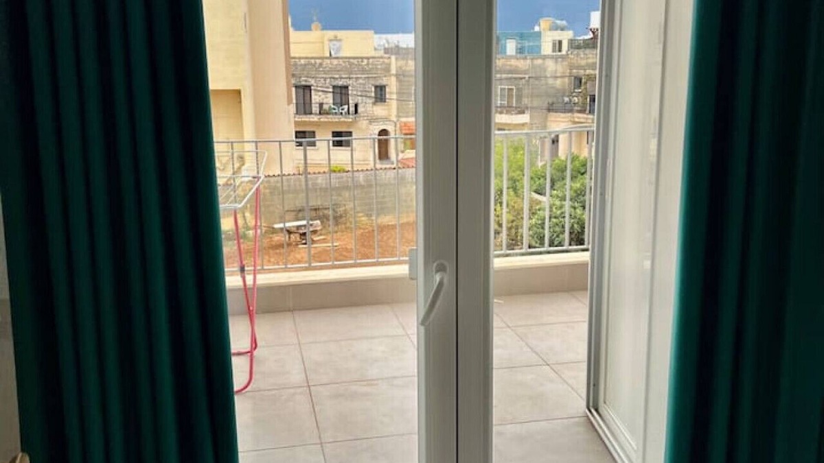 Tal-Ibrag Apartment | Swieqi 3 bedroom flat 3