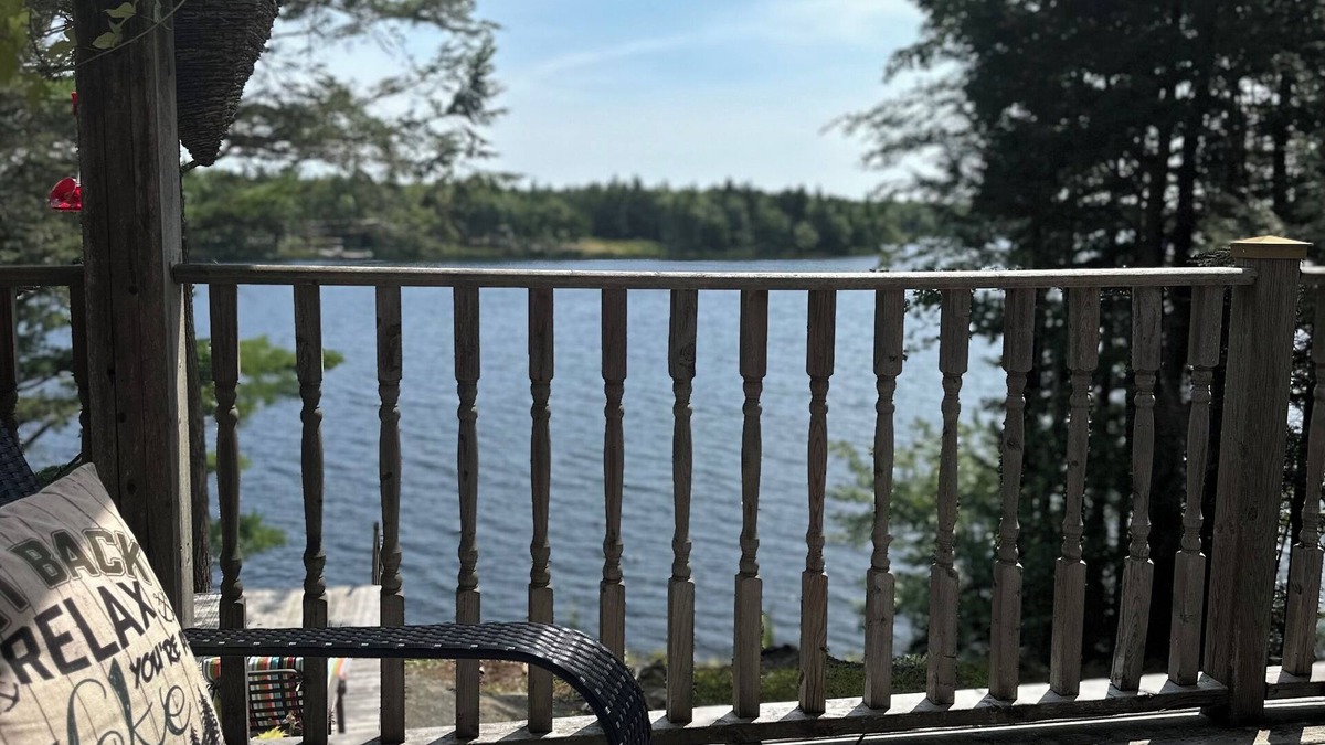 Digby County Cottage | 🌲Swim, Sun, Sunsets, Fish, relax, campfires, walk🎏To be enjoyed all year long