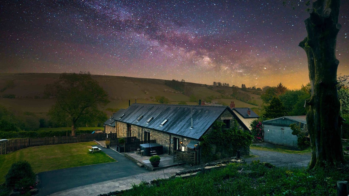 Trecastle House | Sycamore Tree Barn, Sycamore Tree Barn