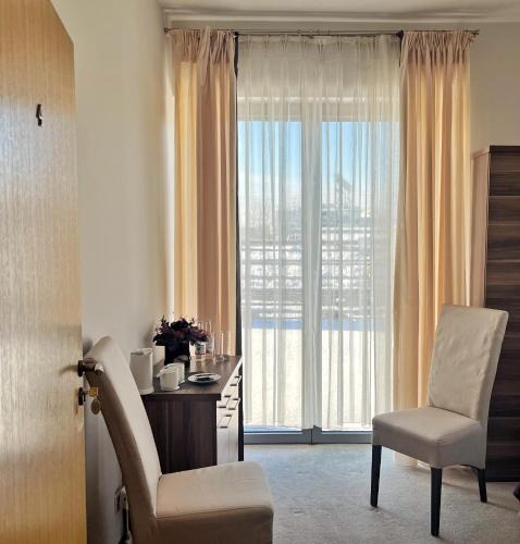 Piotrkow Trybunalski Hotel | Symfonia