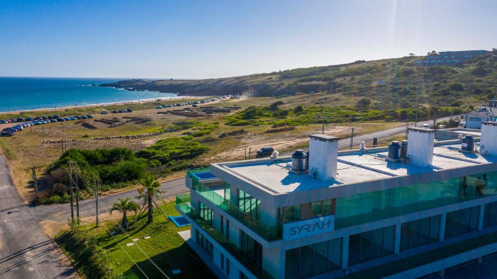 Punta Ballena Apartment | SYRAH Premium B1 - Balcón con vista al mar by depptö
