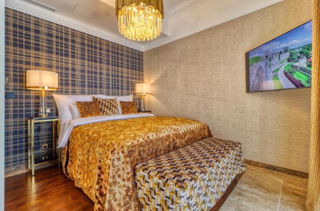 Eger Apartment | Szeredi Residence