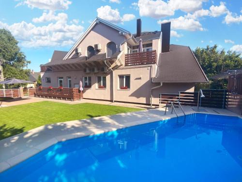 Balatonfenyves Apartment | TópART Apartman II