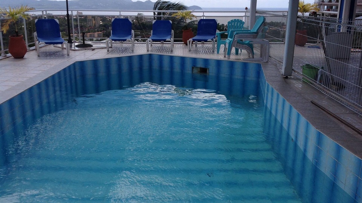 Schoelcher Apartment | T 4 apartment with 3 bathrooms and 3 bedrooms with swimming pool