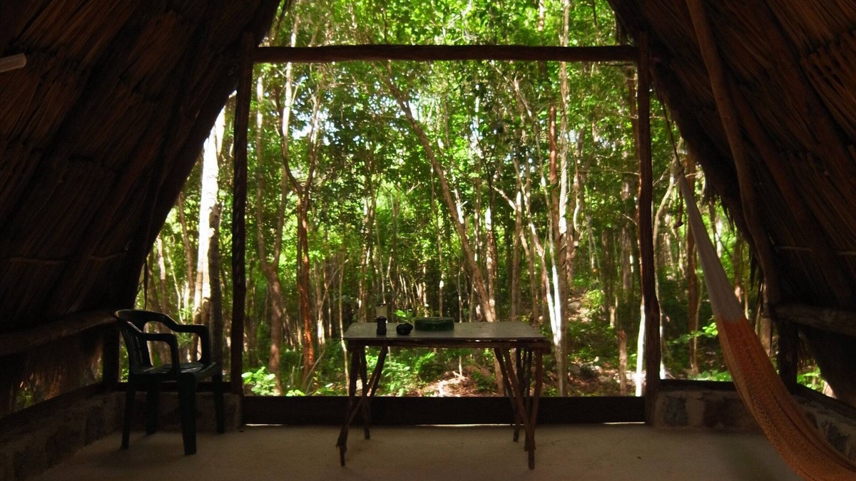 Macario Gomez Cabin | t h e m a y a n r o o m