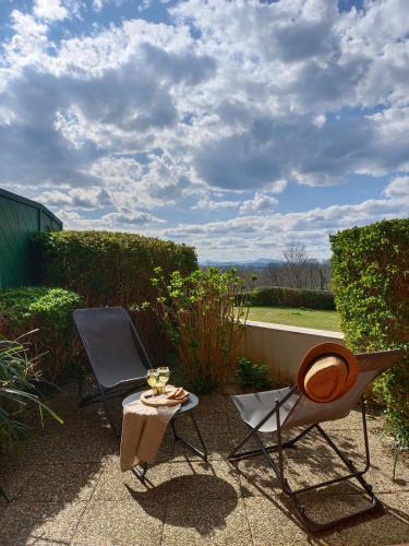 Arcangues Apartment | T1 Bis avec piscine vue golf et montagnes
