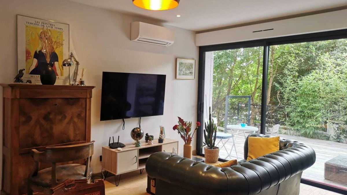 Ramonville-Saint-Agne Apartment | T1 bis neuf calme tout confort belle terrasse sans vis-à-vis, 2 voyageurs