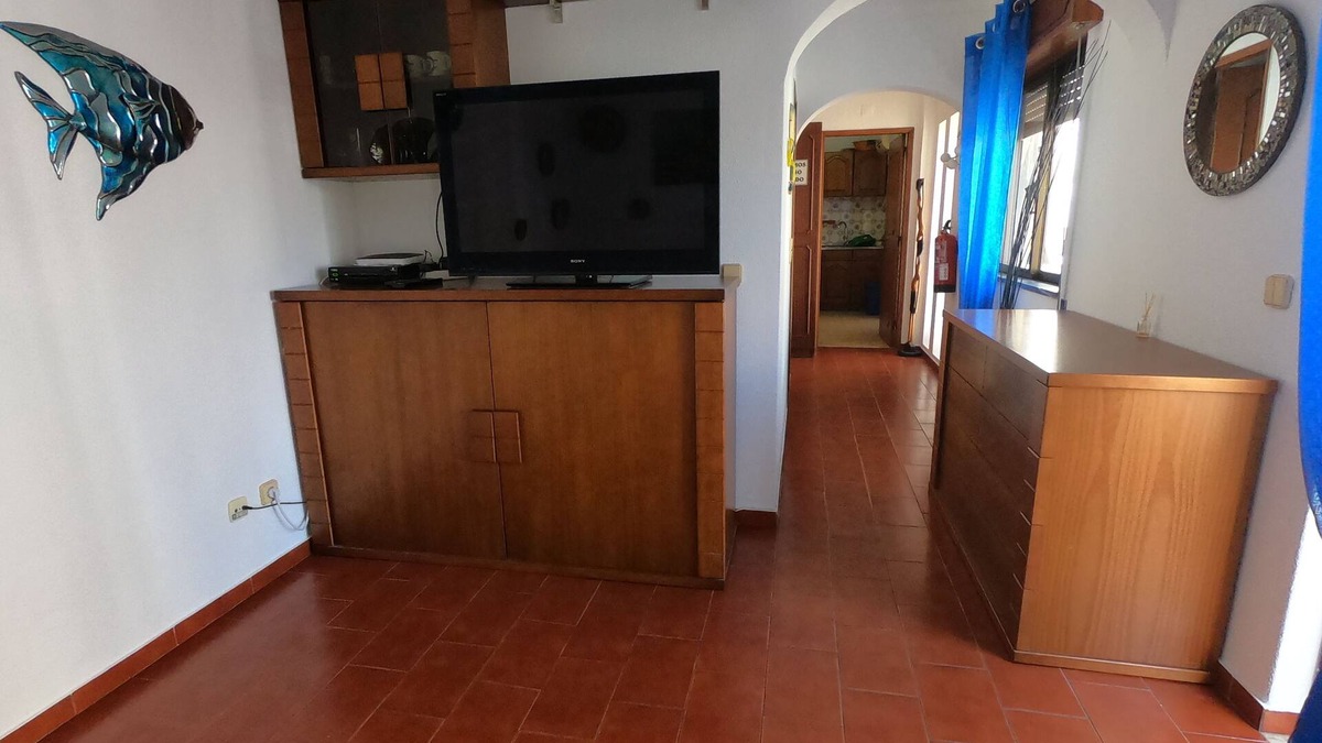 Vila Real Santo Antonio Apartment | T1 Monte Gordo 250m from the Beach w/Wi-Fi