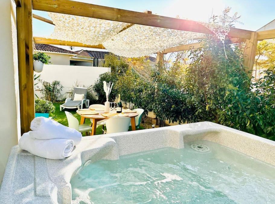 Calenzana Apartment | T2 « Bohème » avec Spa…