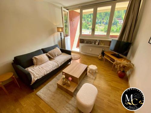 Allos Apartment | T2 Croisette vue village et pistes