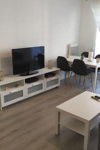 Mantes-la-Jolie Apartment | T2 de 42m² A proximité de la gare à 30min de PARIS