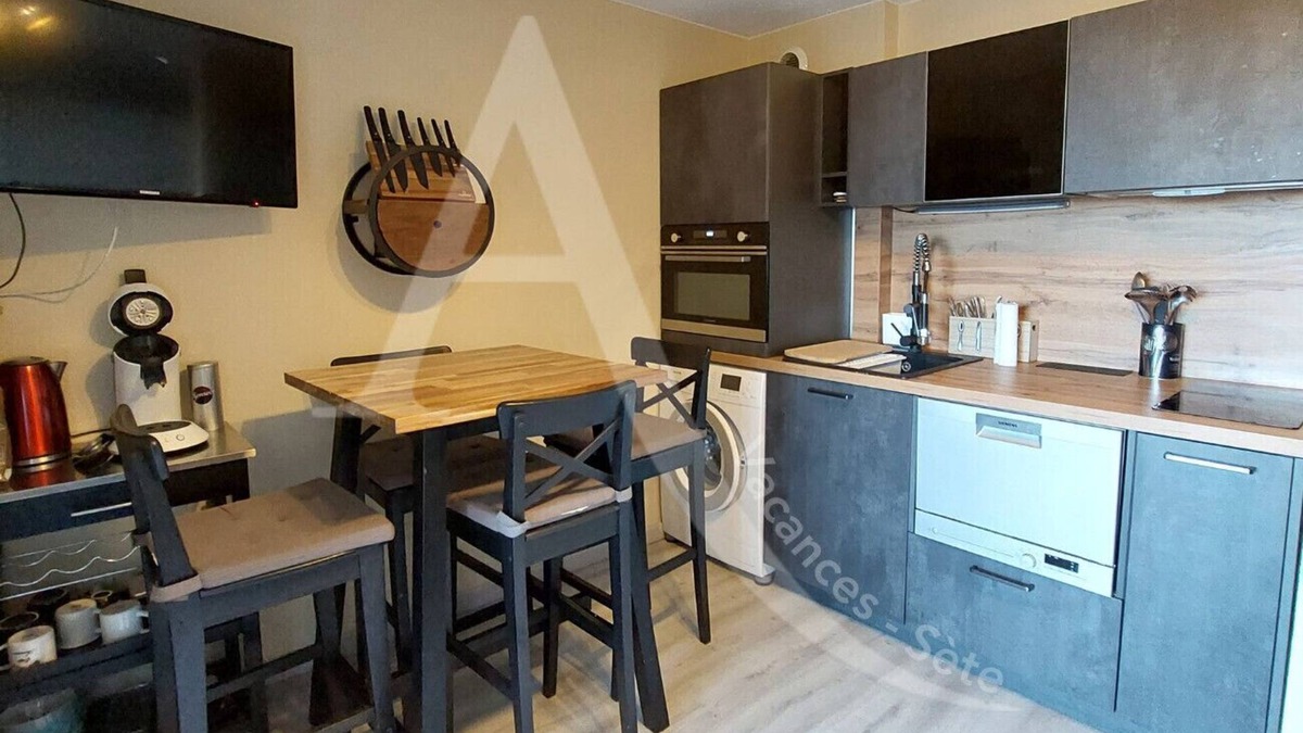 Sete Apartment | T2, parking, 4 personnes, résidence avec piscine