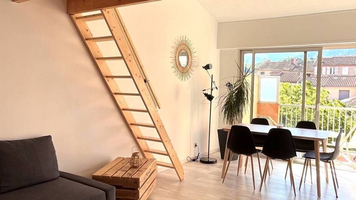 Prades Apartment | T2 Traversant Renove Avec Terrasses ET Place DE Parking Privative