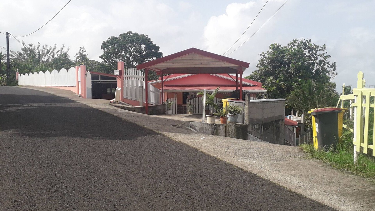 Riviere-Salee Apartment | T3 any comfort, calm guaranteed