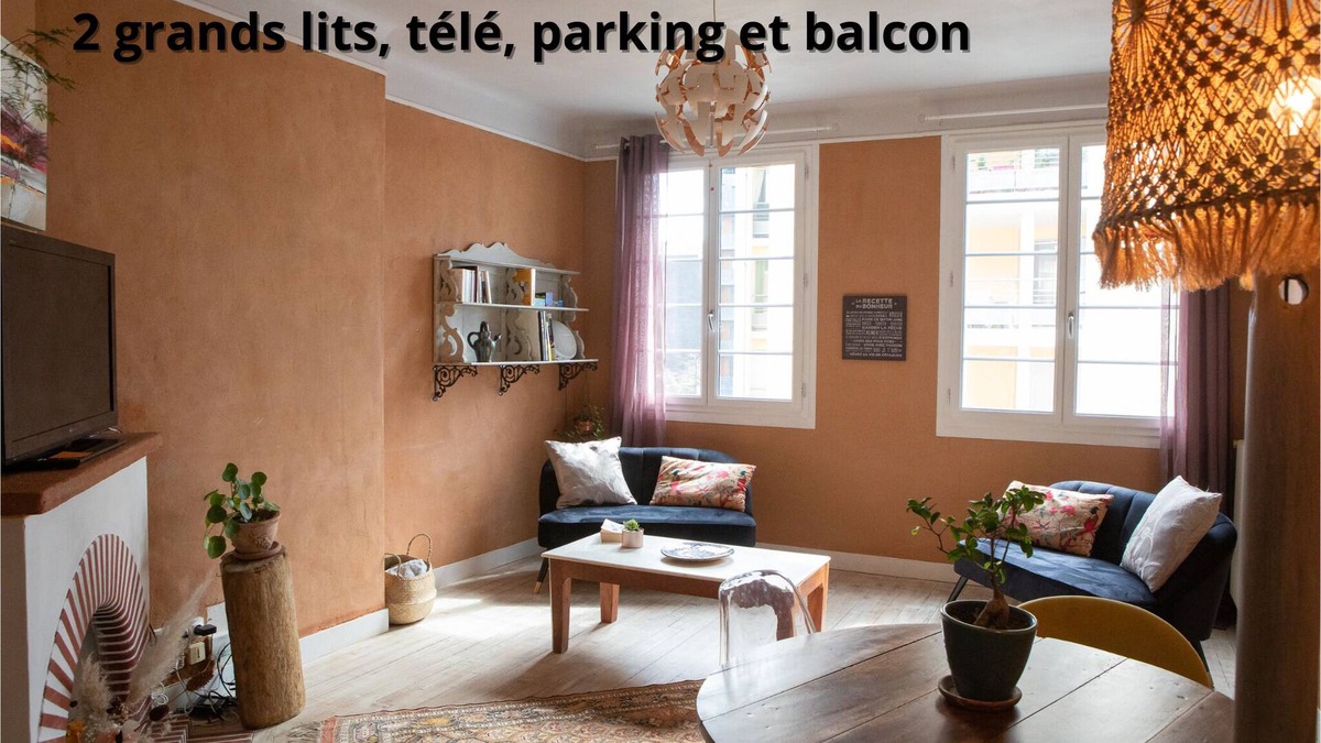 Dufau-Tourasse Apartment | T3 Atypical, Parking, Balcon Pau Centre. Cozy atmosphere. Near Parks