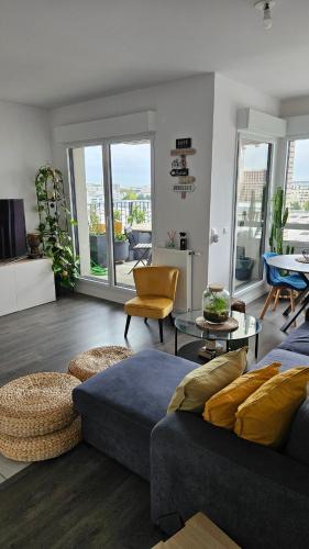 Saint Jean Station District Apartment | T3 cosy Bordeaux Paludate - Tram & Parking
