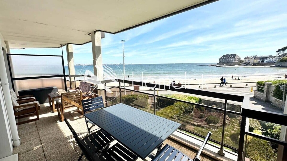 Larmor-Plage Apartment | T3 Standing Vue Mer 180° Face Plage