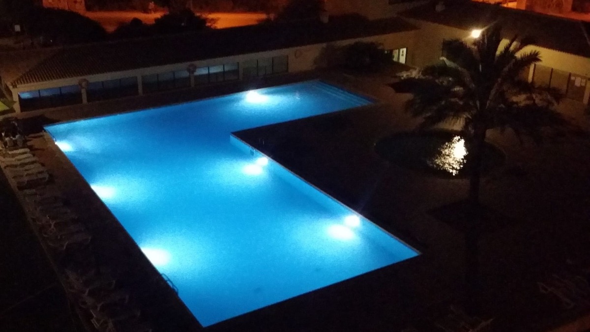 Praia da Rocha Apartment | T3 Total Luxury 100m Best Area Praia Rocha Portimao 16 Persons